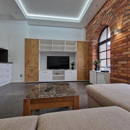 Microhotels Fabryczna 17 지엘로나구라 외부 사진